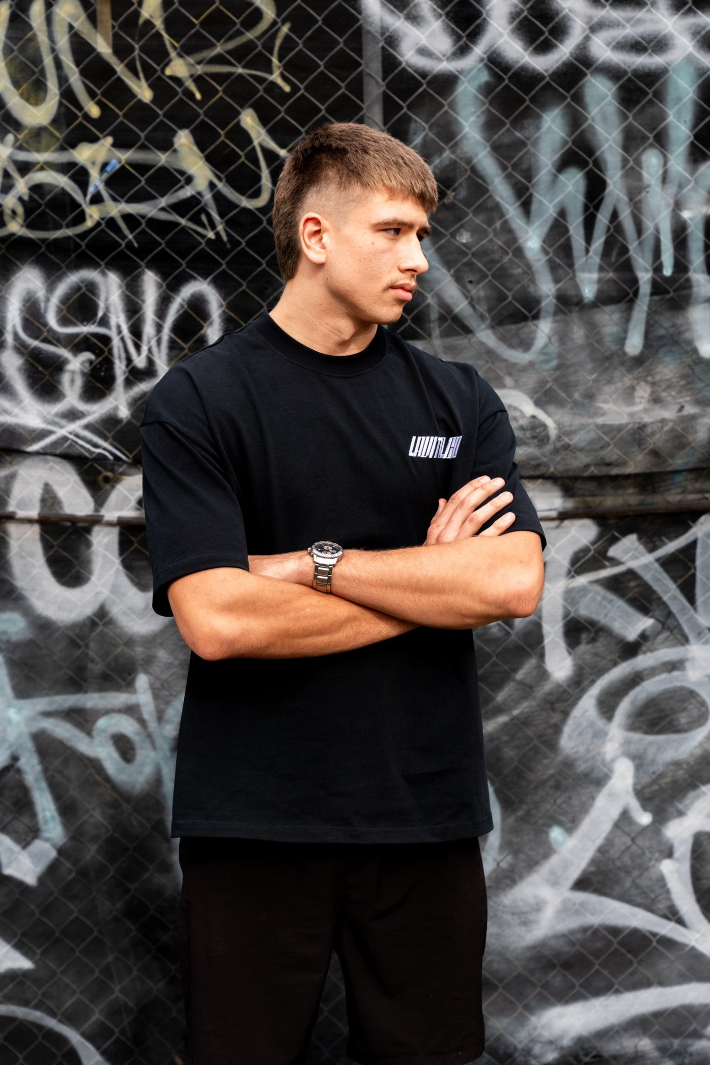 LA VITA ROYALTY BLACK TEE